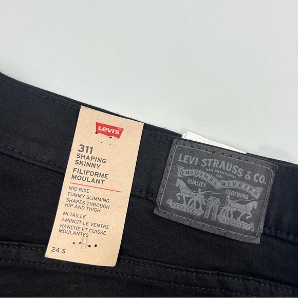 NWT Levi’s Women’s 311 Shaping Skinny Jean - Picture 11 of 16